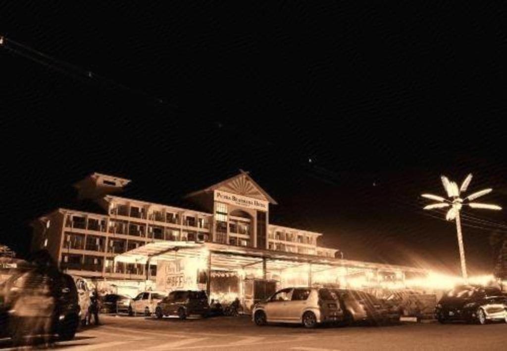 Putra Brasmana Hotel Куала Перлис Екстериор снимка