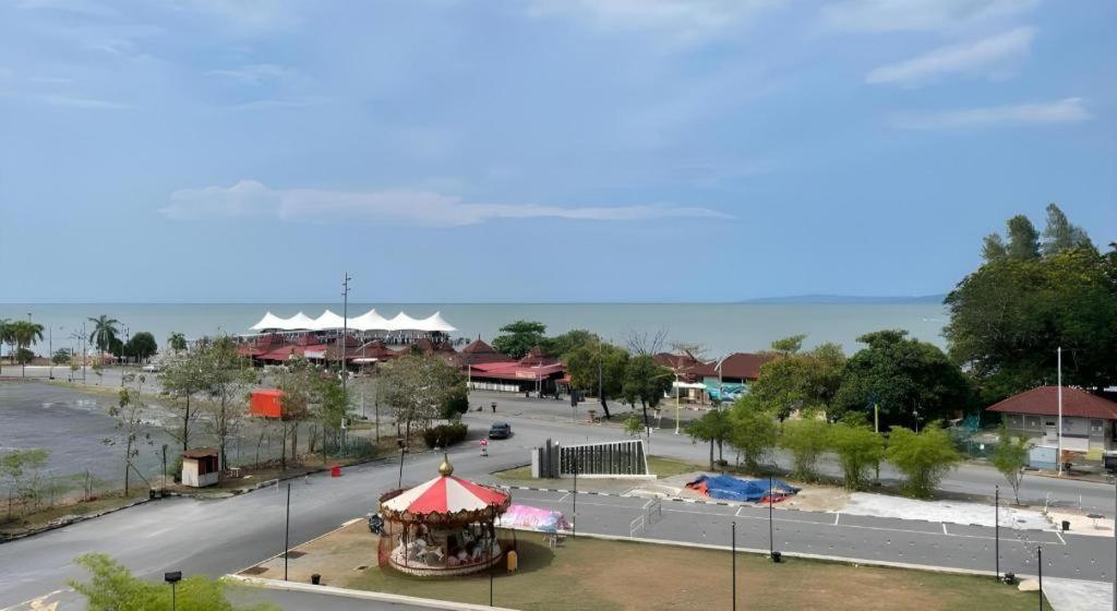 Putra Brasmana Hotel Куала Перлис Екстериор снимка